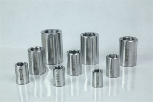 盐津直螺纹钢筋套筒大量批发